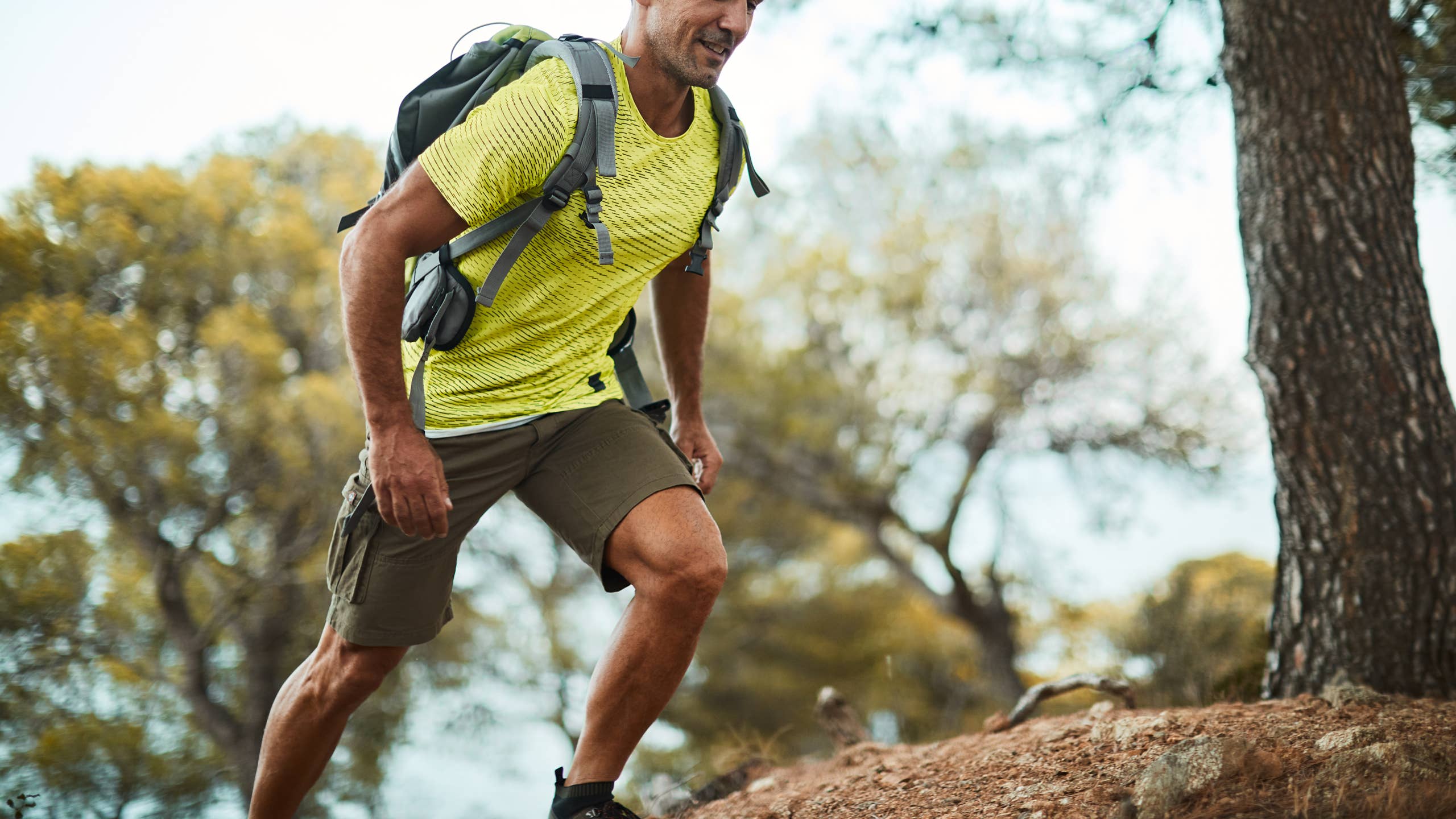 Rucking for Weight Loss: A Beginner's Guide to Weighted Walking